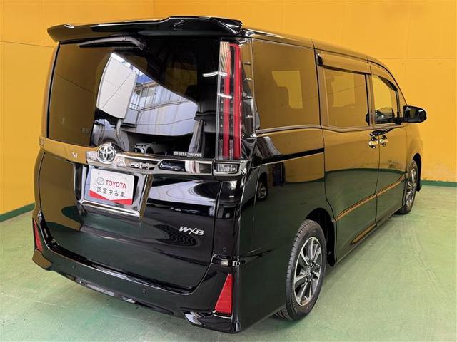 ノア Ｓｉ　ダブルバイビーＩＩＩ　フルセグ　メモリーナビ　ＤＶＤ再生　ミュージックプレイヤー接続可　後席モニター　バックカメラ　衝突被害軽減システム　ＥＴＣ　ドラレコ　両側電動スライド　ＬＥＤヘッドランプ　乗車定員７人　３列シート（3枚目）