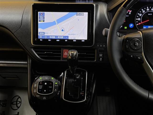 ノア Ｓｉ　ダブルバイビーＩＩＩ　フルセグ　メモリーナビ　ＤＶＤ再生　ミュージックプレイヤー接続可　後席モニター　バックカメラ　衝突被害軽減システム　ＥＴＣ　ドラレコ　両側電動スライド　ＬＥＤヘッドランプ　乗車定員７人　３列シート（5枚目）