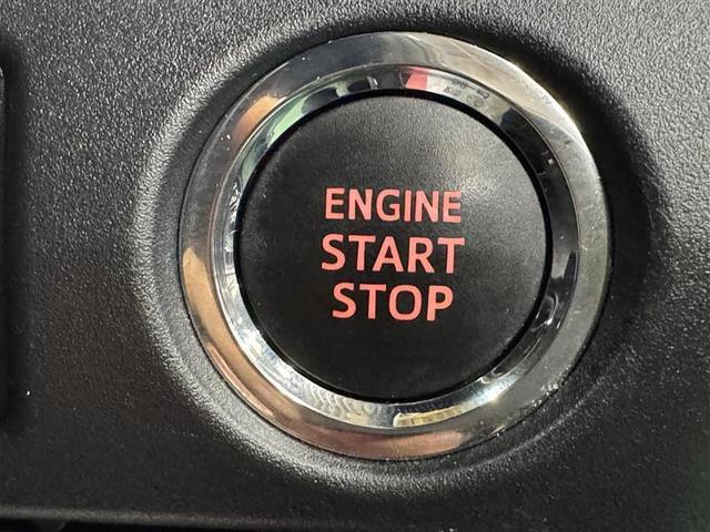 ノア Ｓｉ　ダブルバイビーＩＩＩ　フルセグ　メモリーナビ　ＤＶＤ再生　ミュージックプレイヤー接続可　後席モニター　バックカメラ　衝突被害軽減システム　ＥＴＣ　ドラレコ　両側電動スライド　ＬＥＤヘッドランプ　乗車定員７人　３列シート（19枚目）