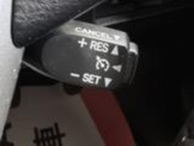 ノア Ｓｉ　ダブルバイビーＩＩＩ　フルセグ　メモリーナビ　ＤＶＤ再生　ミュージックプレイヤー接続可　後席モニター　バックカメラ　衝突被害軽減システム　ＥＴＣ　ドラレコ　両側電動スライド　ＬＥＤヘッドランプ　乗車定員７人　３列シート（30枚目）