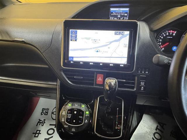 ノア Si ダブルバイビーIII フルセグ メモリーナビ DVD再生 ミュージックプレイヤー接続可 バックカメラ 衝突被害軽減システム ETC ドラレコ 両側電動スライド LEDヘッドランプ 乗車定員7人 3列シート ワンオーナー(9枚目)