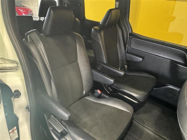 ノア Si ダブルバイビーIII フルセグ メモリーナビ DVD再生 ミュージックプレイヤー接続可 バックカメラ 衝突被害軽減システム ETC ドラレコ 両側電動スライド LEDヘッドランプ 乗車定員7人 3列シート ワンオーナー(11枚目)