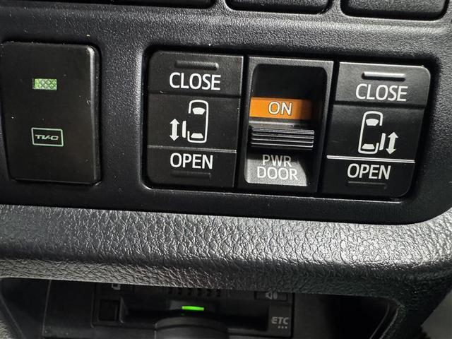 ノア Si ダブルバイビーIII フルセグ メモリーナビ DVD再生 ミュージックプレイヤー接続可 バックカメラ 衝突被害軽減システム ETC ドラレコ 両側電動スライド LEDヘッドランプ 乗車定員7人 3列シート ワンオーナー(13枚目)