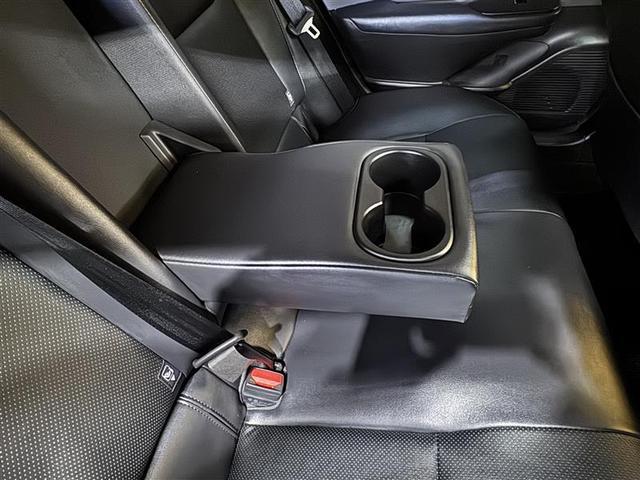 プリウス Ｚ　サンルーフ　フルセグ　メモリーナビ　ミュージックプレイヤー接続可　バックカメラ　衝突被害軽減システム　ＥＴＣ　ドラレコ　ＬＥＤヘッドランプ　ワンオーナー　記録簿（12枚目）