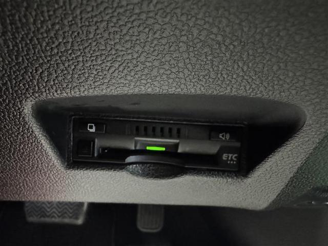 プリウス Ａツーリングセレクション　フルセグ　メモリーナビ　ＤＶＤ再生　ミュージックプレイヤー接続可　バックカメラ　衝突被害軽減システム　ＥＴＣ　ＬＥＤヘッドランプ　ワンオーナー（22枚目）