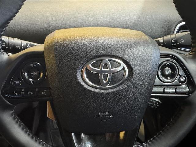 プリウス Ａツーリングセレクション　フルセグ　メモリーナビ　ＤＶＤ再生　ミュージックプレイヤー接続可　バックカメラ　衝突被害軽減システム　ＥＴＣ　ＬＥＤヘッドランプ　ワンオーナー（23枚目）