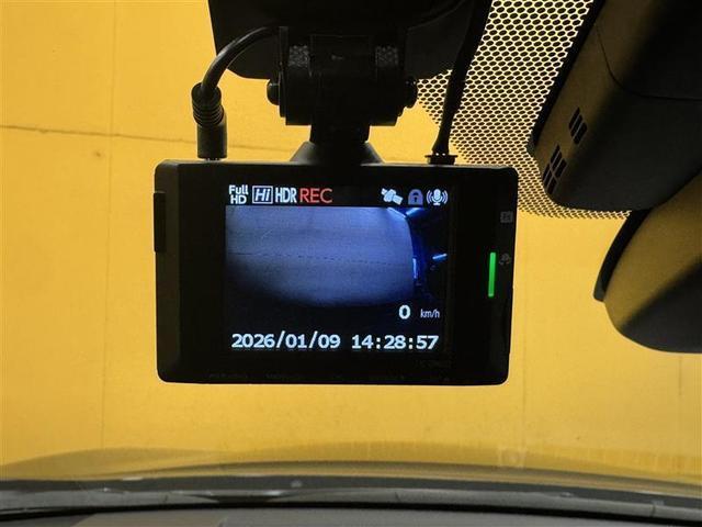 Ｃ－ＨＲ Ｇ　モード　ネロ　セーフティプラスＩＩ　フルセグ　メモリーナビ　ミュージックプレイヤー接続可　バックカメラ　衝突被害軽減システム　ＥＴＣ　ドラレコ　ＬＥＤヘッドランプ　ワンオーナー（21枚目）