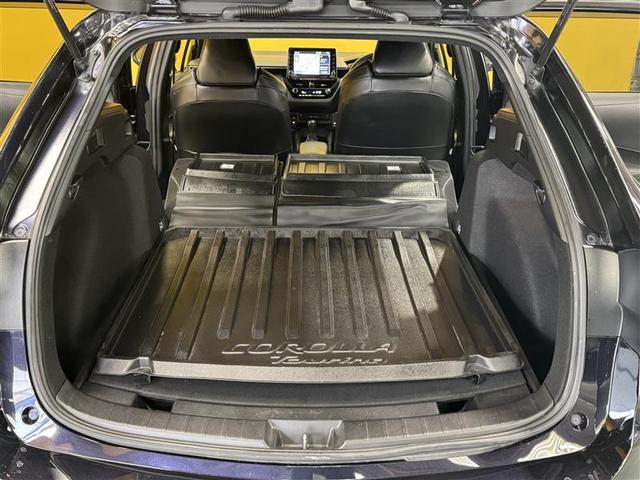 カローラツーリング ハイブリッド　ダブルバイビー　フルセグ　メモリーナビ　ＤＶＤ再生　ミュージックプレイヤー接続可　バックカメラ　衝突被害軽減システム　ＥＴＣ　ＬＥＤヘッドランプ　ワンオーナー　記録簿（10枚目）