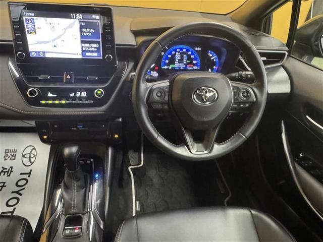 カローラツーリング ハイブリッド　ダブルバイビー　フルセグ　メモリーナビ　ＤＶＤ再生　ミュージックプレイヤー接続可　バックカメラ　衝突被害軽減システム　ＥＴＣ　ＬＥＤヘッドランプ　ワンオーナー　記録簿（11枚目）