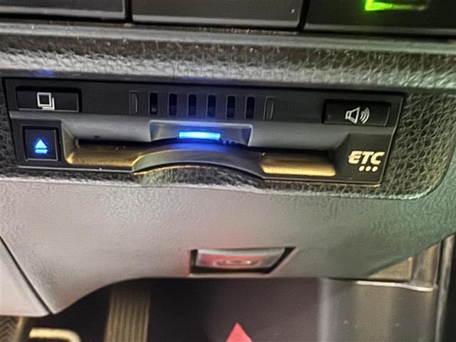 カローラツーリング ハイブリッド　ダブルバイビー　フルセグ　メモリーナビ　ＤＶＤ再生　ミュージックプレイヤー接続可　バックカメラ　衝突被害軽減システム　ＥＴＣ　ＬＥＤヘッドランプ　ワンオーナー　記録簿（20枚目）