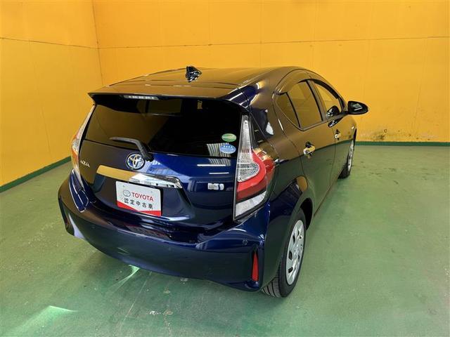 アクア Ｓスタイルブラック　フルセグ　メモリーナビ　ＤＶＤ再生　ミュージックプレイヤー接続可　バックカメラ　衝突被害軽減システム　ＥＴＣ　ドラレコ　ワンオーナー（3枚目）