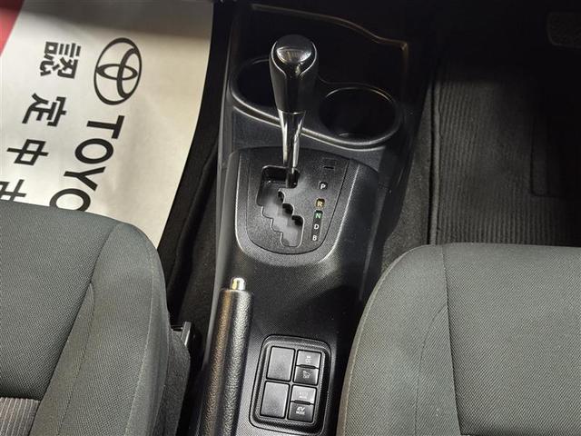 アクア Ｓスタイルブラック　フルセグ　メモリーナビ　ＤＶＤ再生　ミュージックプレイヤー接続可　バックカメラ　衝突被害軽減システム　ＥＴＣ　ドラレコ　ワンオーナー（19枚目）