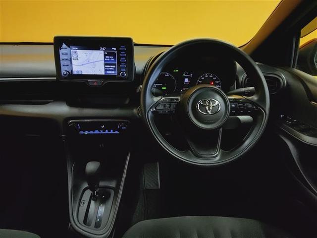 ヤリス ハイブリッドＸ　メモリーナビ　ＤＶＤ再生　ミュージックプレイヤー接続可　バックカメラ　衝突被害軽減システム　ＥＴＣ　ワンオーナー　記録簿（12枚目）