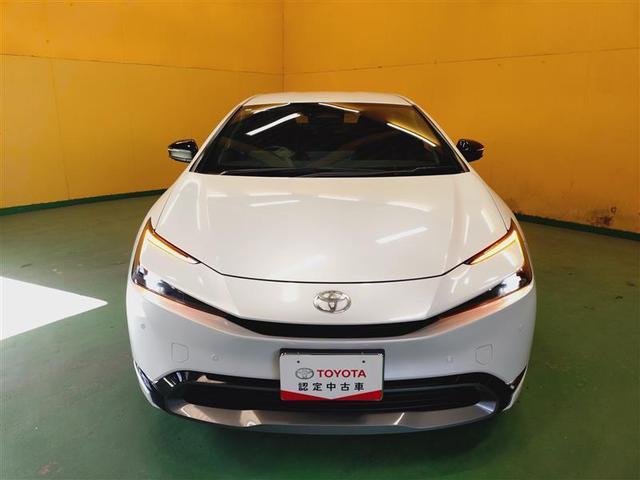 プリウス Ｚ　フルセグ　メモリーナビ　ミュージックプレイヤー接続可　バックカメラ　衝突被害軽減システム　ＥＴＣ　ドラレコ　ＬＥＤヘッドランプ　ワンオーナー　記録簿（2枚目）