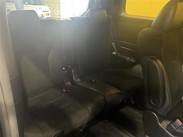 アルファード 2.5S タイプゴールド フルセグ メモリーナビ DVD再生 ミュージックプレイヤー接続可 後席モニター バックカメラ 衝突被害軽減システム ETC ドラレコ 両側電動スライド LEDヘッドランプ 乗車定員7人 3列シート(8枚目)