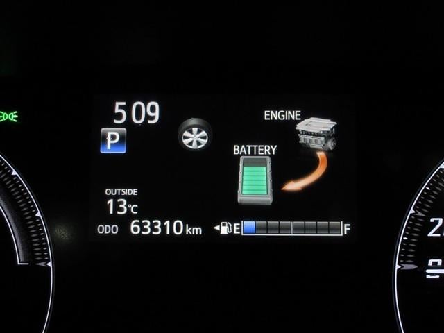 シエンタ ハイブリッドＧ　クエロ　フルセグ　メモリーナビ　ＤＶＤ再生　バックカメラ　衝突被害軽減システム　ＥＴＣ　ドラレコ　両側電動スライド　ＬＥＤヘッドランプ　ウオークスルー　乗車定員７人　３列シート　ワンオーナー　記録簿（9枚目）