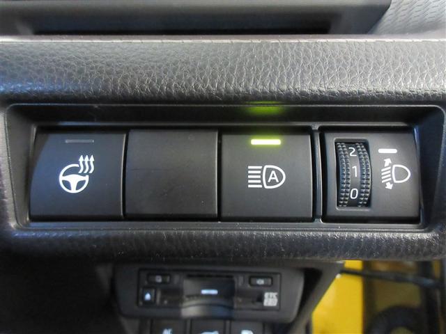 プリウス Z 革シート メモリーナビ バックカメラ 衝突被害軽減システム ETC LEDヘッドランプ ワンオーナー 記録簿(22枚目)