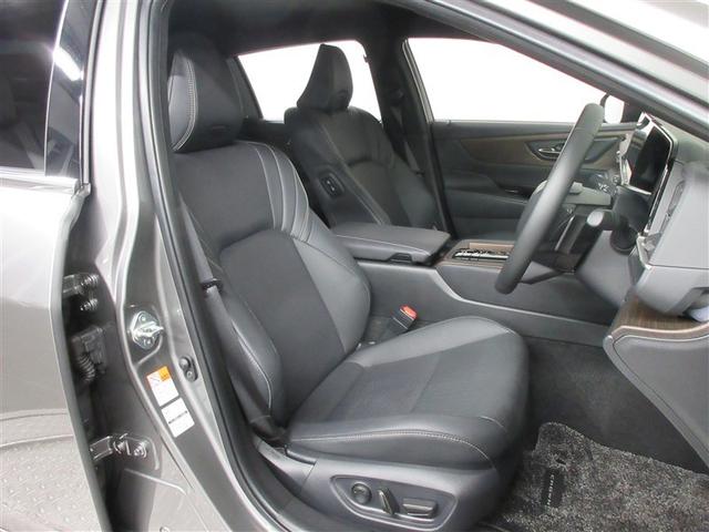 クラウン クラウンセダンＨＥＶ　革シート　メモリーナビ　バックカメラ　衝突被害軽減システム　ＥＴＣ　ＬＥＤヘッドランプ　ワンオーナー　記録簿（33枚目）