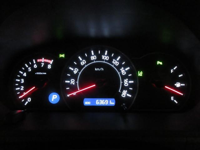 ヴォクシー ＺＳ　煌ＩＩＩ　フルセグ　メモリーナビ　ＤＶＤ再生　後席モニター　バックカメラ　衝突被害軽減システム　ＥＴＣ　ドラレコ　両側電動スライド　ＬＥＤヘッドランプ　ウオークスルー　乗車定員７人　３列シート　ワンオーナー（8枚目）