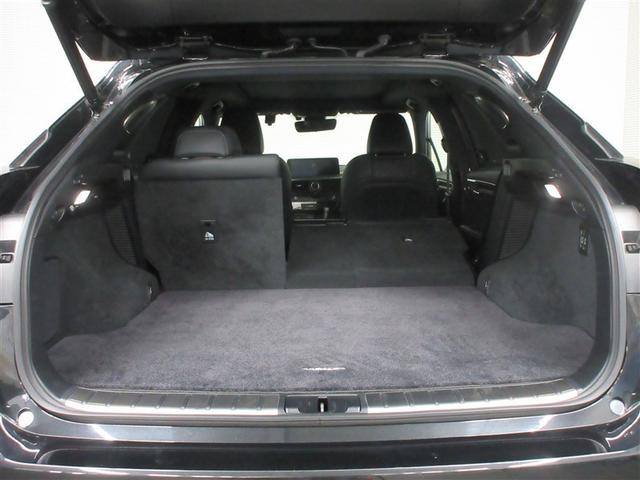 �w����������ꂼ��Ɨ����đO�ɓ|���A����ɍL�����Q�b�W���[�����m�ۂł��܂��B