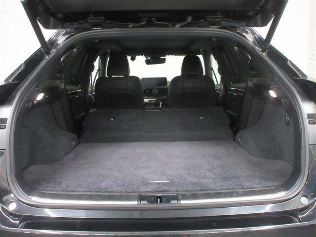 ���A�V�[�g��|������ԁB�ȒP����ł����Ƃ����ԂɃt���b�g�X�y�[�X���L����܂��̂ő傫�ȉו����y�ɐς߂܂��B�󋵂ɍ��킹���V�[�g�A�����W�ŁA�l�X�ȃV�[���ɑΉ��o���܂��B