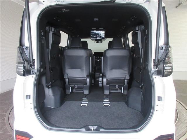 ���A�V�[�g�𒵂ˏグ����ԁB�ȒP����ł����Ƃ����ԂɃt���b�g�X�y�[�X���L����܂��̂ő傫�ȉו����y�ɐς߂܂��B�󋵂ɍ��킹���V�[�g�A�����W�ŁA�l�X�ȃV�[���ɑΉ��o���܂��B