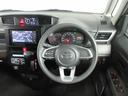 運転席はその車の重要ポイント。ぜひ実際にご乗車ください。お待ちしてます。