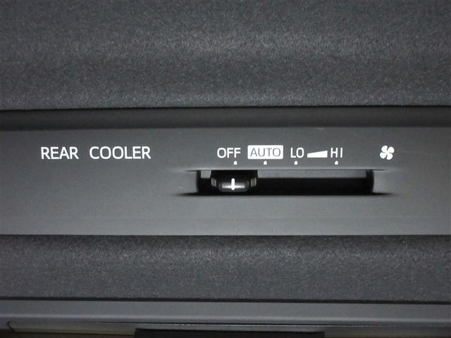 エスクァイア Ｇｉ　フルセグ　メモリーナビ　ＤＶＤ再生　後席モニター　バックカメラ　衝突被害軽減システム　ＥＴＣ　両側電動スライド　ＬＥＤヘッドランプ　乗車定員７人　３列シート　ワンオーナー　記録簿　アイドリングストップ（28枚目）