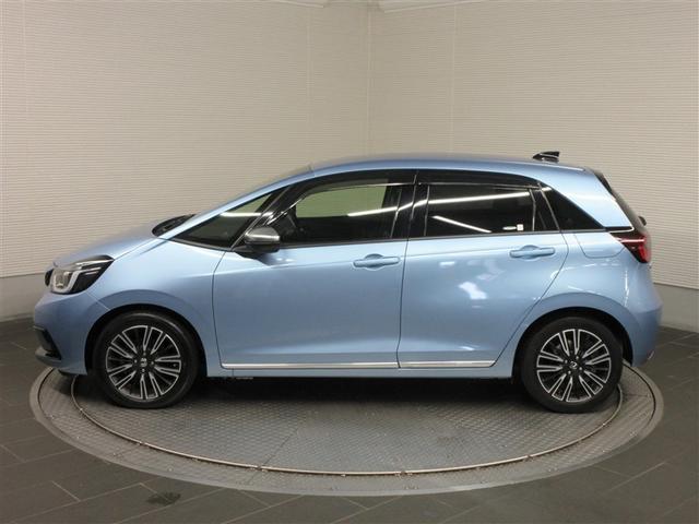 フィット e:HEVリュクス ワンセグ メモリーナビ バックカメラ 衝突被害軽減システム ETC LEDヘッドランプ ワンオーナー 記録簿(3枚目)