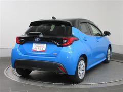 選ぶならトヨタの安心Ｕ-Ｃａｒ・トヨタ認定中古車。※ボディカラー及び内装色は、画像の色と実際の色が異なって見える場合がございます。 4