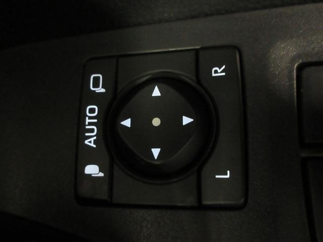 RAV4 アドベンチャー サンルーフ 4WD メモリーナビ バックカメラ 衝突被害軽減システム ETC LEDヘッドランプ ワンオーナー 記録簿(19枚目)