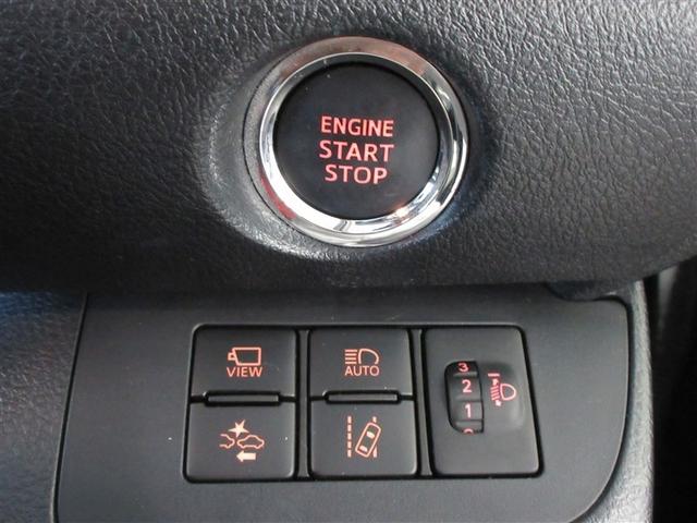 �X�}�[�g�L�[�V�X�e���̓L�[���������̕����Ԃ��I�[�i�[�Ɣ��f���A�h�A���b�N�̊J���^�b�`�����邾���B�G���W���X�^�[�g�̓u���[�L�𓥂�ŃX�^�[�g�{�^�������������B