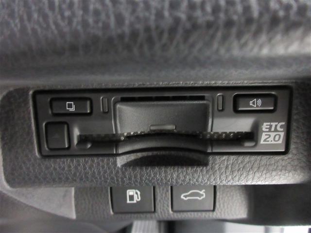 クラウンクロスオーバー Ｇアドバンスド　革シート　４ＷＤ　バックカメラ　衝突被害軽減システム　ＥＴＣ　ＬＥＤヘッドランプ　ワンオーナー　記録簿（29枚目）