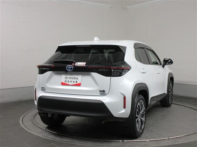 ヤリスクロス ハイブリッドＺ　バックカメラ　衝突被害軽減システム　ＥＴＣ　ＬＥＤヘッドランプ　ワンオーナー　記録簿（3枚目）