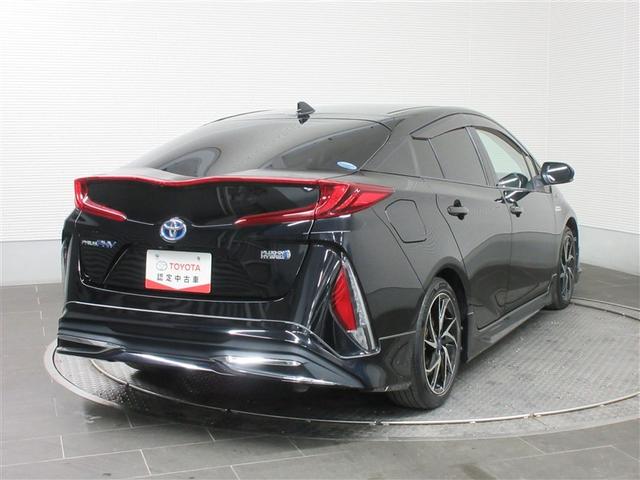 プリウスＰＨＶ Ｓ　フルセグ　メモリーナビ　ＤＶＤ再生　バックカメラ　衝突被害軽減システム　ＥＴＣ　ＬＥＤヘッドランプ　ワンオーナー　フルエアロ　記録簿（4枚目）