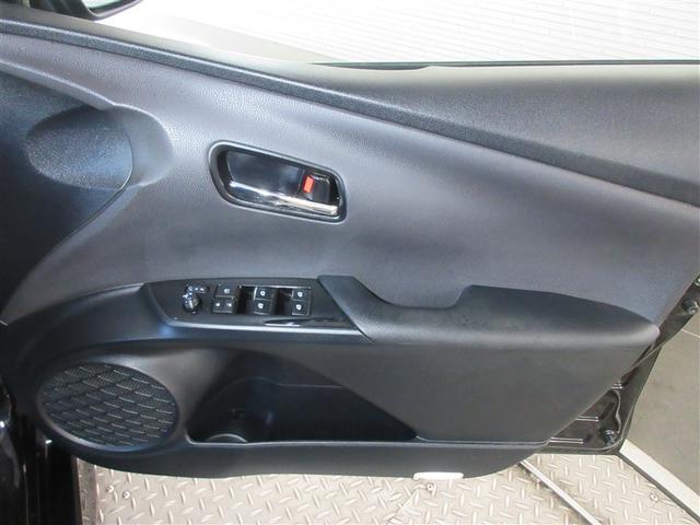 プリウスＰＨＶ Ｓ　フルセグ　メモリーナビ　ＤＶＤ再生　バックカメラ　衝突被害軽減システム　ＥＴＣ　ＬＥＤヘッドランプ　ワンオーナー　フルエアロ　記録簿（32枚目）