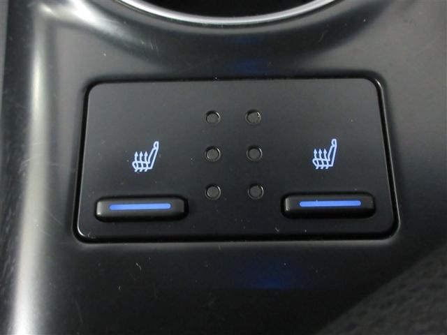 カムリ ＷＳレザーパッケージ　革シート　サンルーフ　フルセグ　メモリーナビ　ＤＶＤ再生　バックカメラ　衝突被害軽減システム　ＥＴＣ　ＬＥＤヘッドランプ　フルエアロ　記録簿（30枚目）