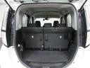 トランクはゆとりがあります。日常のお買いものにも十分な容量。