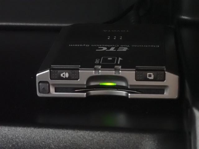 カローラフィールダー １．５Ｇ　フルセグ　メモリーナビ　ＤＶＤ再生　バックカメラ　衝突被害軽減システム　ＥＴＣ　ドラレコ　ＬＥＤヘッドランプ　アイドリングストップ（25枚目）