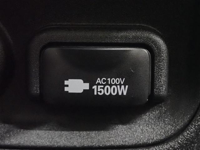 シエンタ ハイブリッドＺ　フルセグ　メモリーナビ　バックカメラ　衝突被害軽減システム　ＥＴＣ　ドラレコ　両側電動スライド　ＬＥＤヘッドランプ　ウオークスルー　記録簿（33枚目）