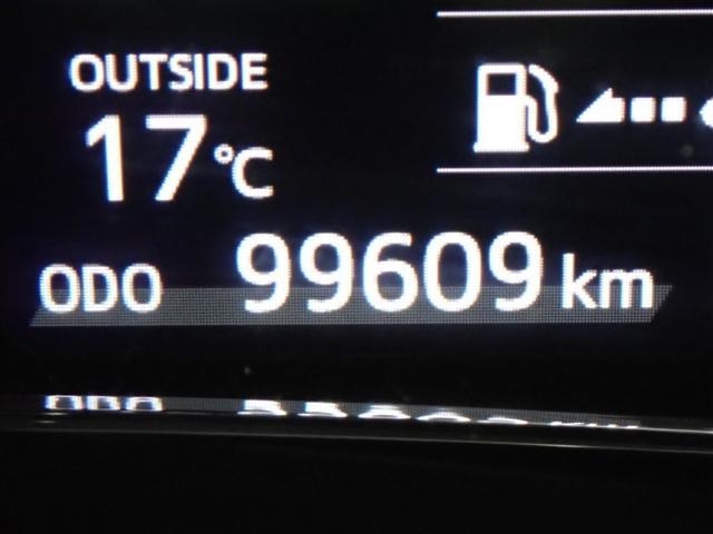 カローラフィールダー ハイブリッドＧ　ダブルバイビー　ワンセグ　メモリーナビ　バックカメラ　衝突被害軽減システム　ＥＴＣ　ＬＥＤヘッドランプ　記録簿（18枚目）