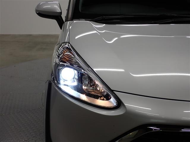 シエンタ ハイブリッド　ファンベースＧ　フルセグ　メモリーナビ　ＤＶＤ再生　バックカメラ　衝突被害軽減システム　ＥＴＣ　ドラレコ　両側電動スライド　ＬＥＤヘッドランプ　ウオークスルー　記録簿（9枚目）