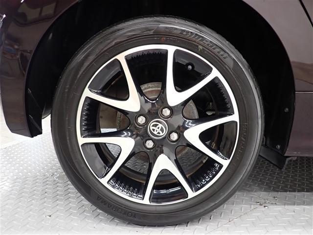 �������h���X�A�b�v���Ă���鏃���A���~�z�C�[��