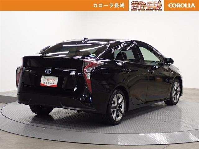 プリウス Ｓツーリングセレクション　フルセグ　メモリーナビ　ＤＶＤ再生　バックカメラ　衝突被害軽減システム　ＥＴＣ　ＬＥＤヘッドランプ　記録簿（5枚目）