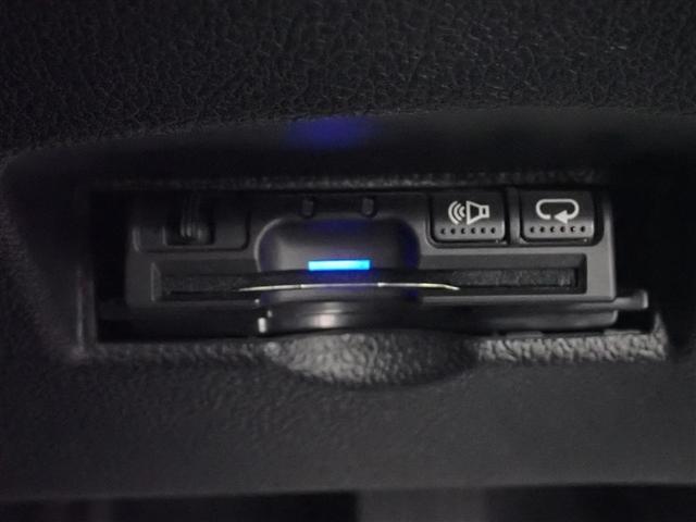 プリウス Ｓツーリングセレクション　フルセグ　メモリーナビ　ＤＶＤ再生　バックカメラ　衝突被害軽減システム　ＥＴＣ　ＬＥＤヘッドランプ　記録簿（37枚目）