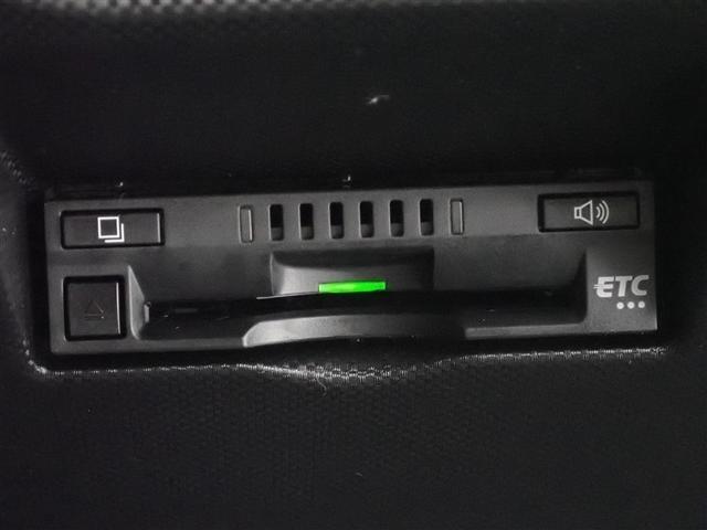 Ｇ　フルセグ　バックカメラ　衝突被害軽減システム　ＥＴＣ　ＬＥＤヘッドランプ　記録簿　ディスプレイオーディオ　スマートキー（画像32）