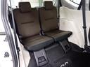 Ｇ　ＤＶＤ再生　バックカメラ　両側電動スライド　ウオークスルー　乗車定員７人　３列シート　記録簿　アイドリングストップ（12枚目）