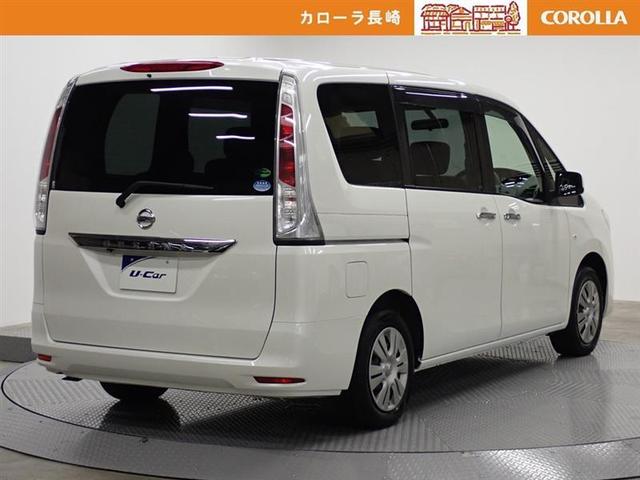 セレナ ２０Ｓ　フルセグ　メモリーナビ　ＤＶＤ再生　バックカメラ　ＥＴＣ　電動スライドドア　乗車定員８人　３列シート（4枚目）