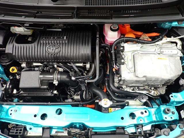 シエンタ ハイブリッド　ファンベースＧ　クエロ　フルセグ　メモリーナビ　ＤＶＤ再生　バックカメラ　衝突被害軽減システム　ＥＴＣ　両側電動スライド　ＬＥＤヘッドランプ　ウオークスルー　記録簿（8枚目）