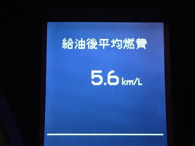 ランドクルーザープラド ＴＺ－Ｇ　革シート　４ＷＤ　フルセグ　ＨＤＤナビ　ＤＶＤ再生　バックカメラ　ＥＴＣ　乗車定員７人　３列シート　記録簿（17枚目）